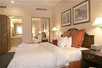 Crowne Plaza Riverwalk San Antonio Exterior foto